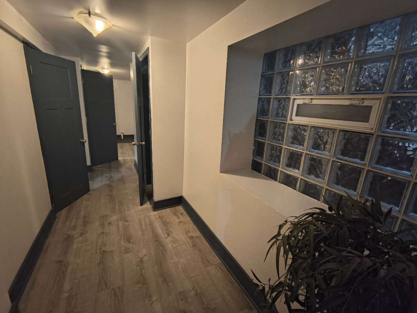 1532 W 19th Street Unit: 1