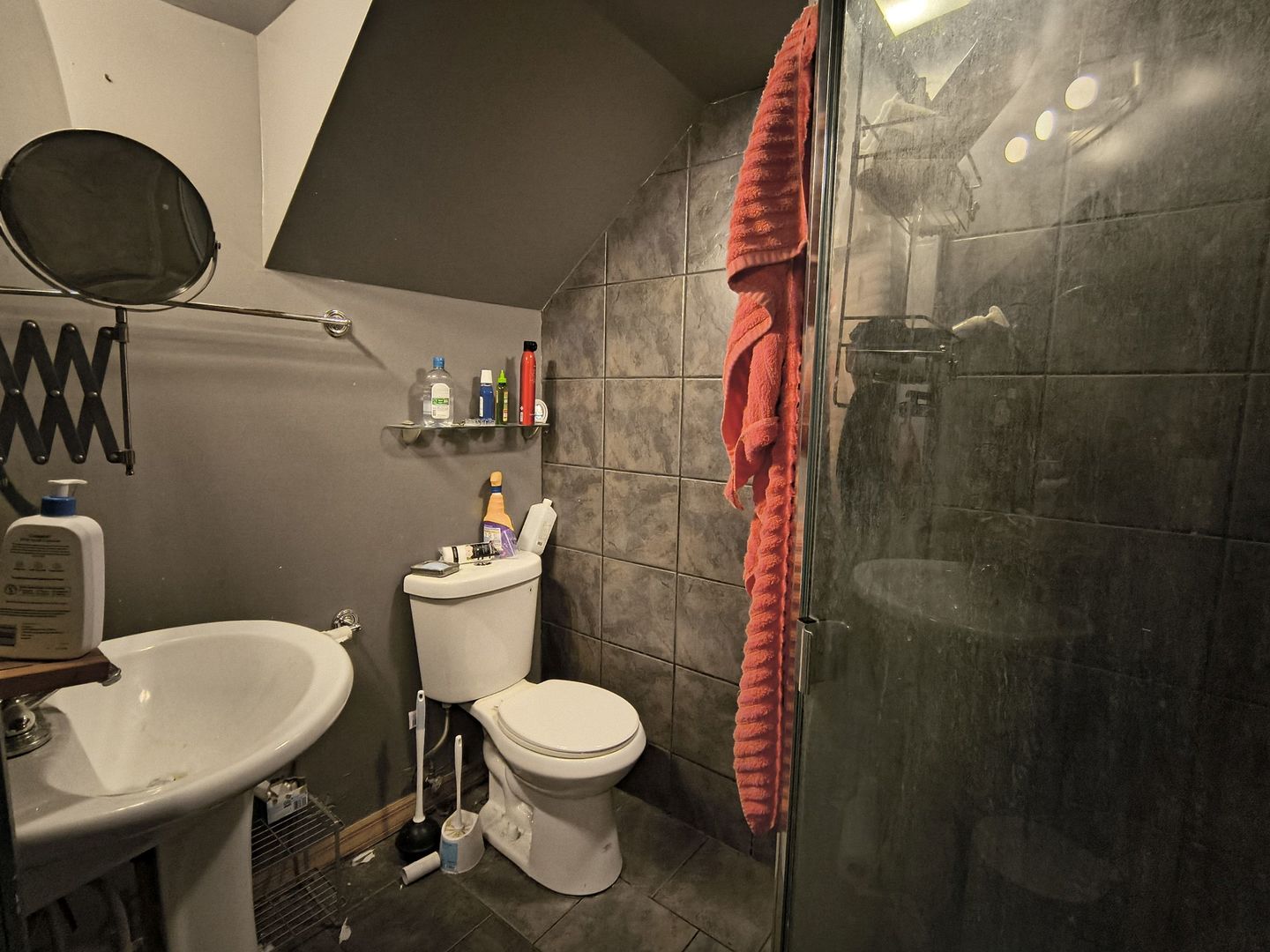 1532 W 19th Street Unit: 1