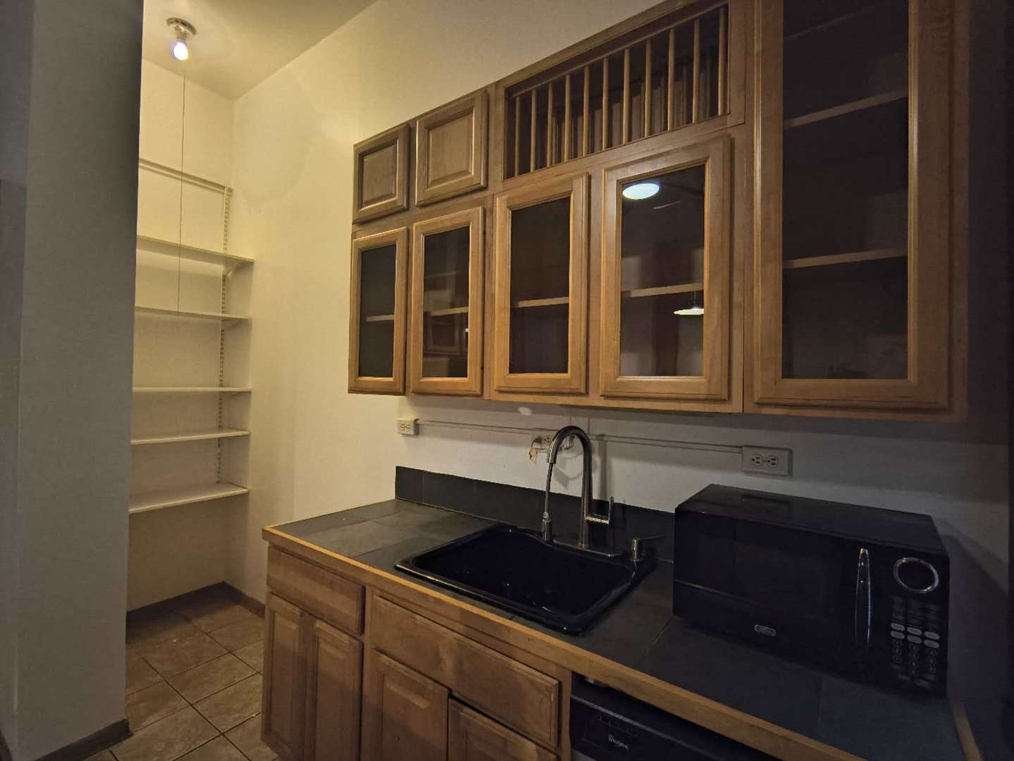 1532 W 19th Street Unit: 1