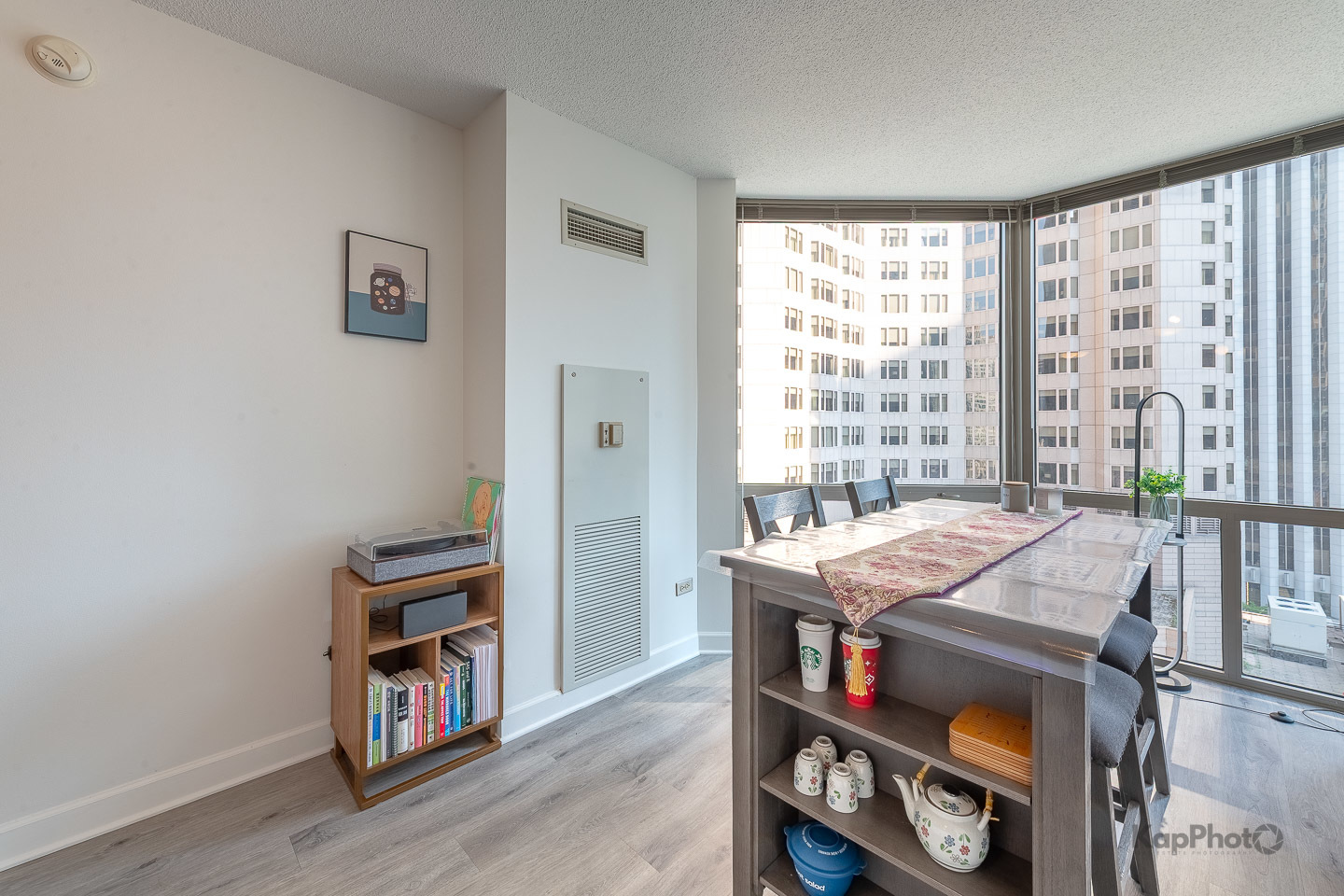 222 N Columbus Drive Unit: 912