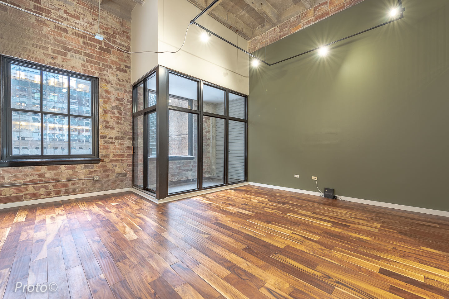 20 N State Street Unit: 1012