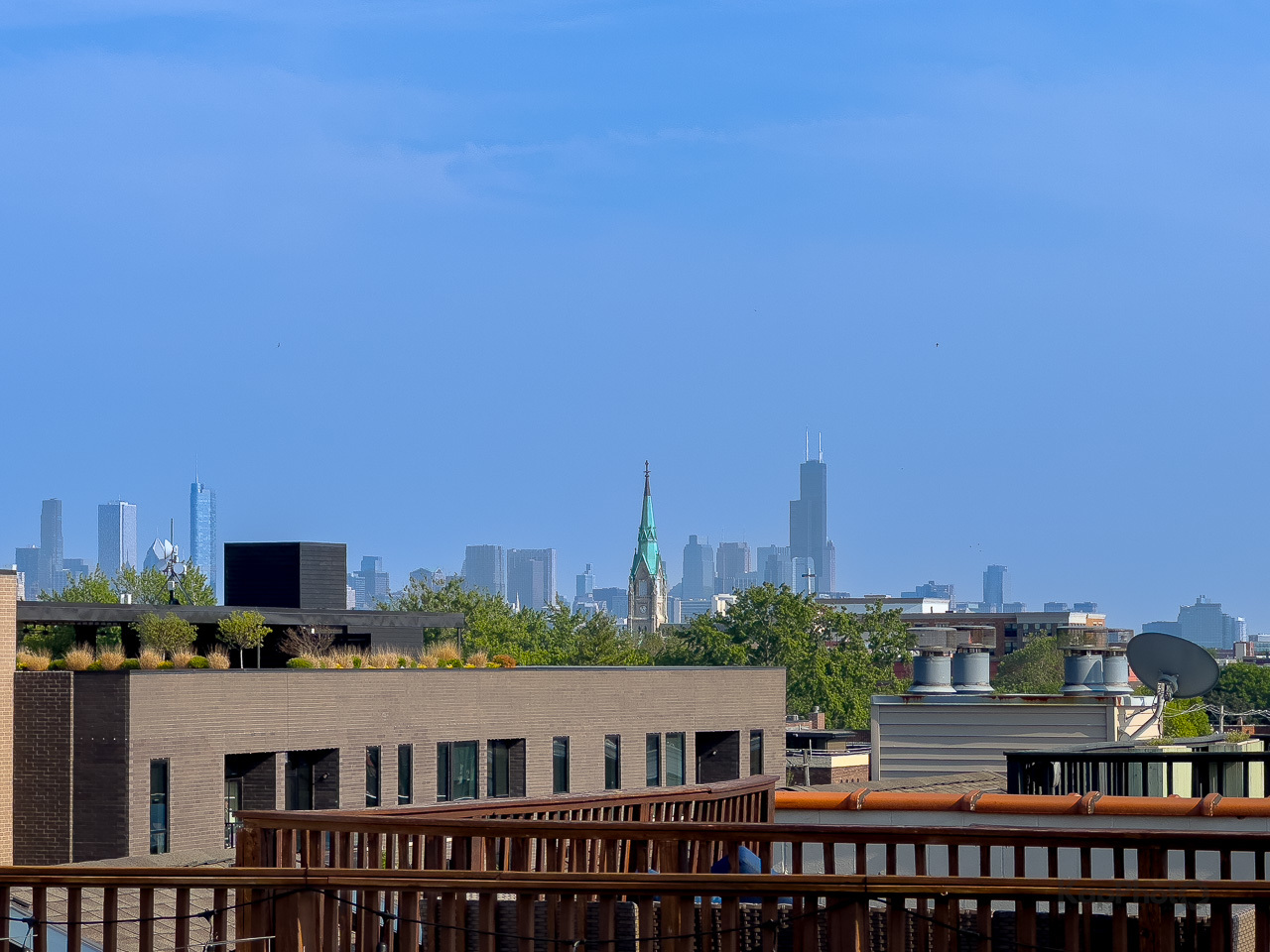 3454 N Ashland Avenue Unit: 4S