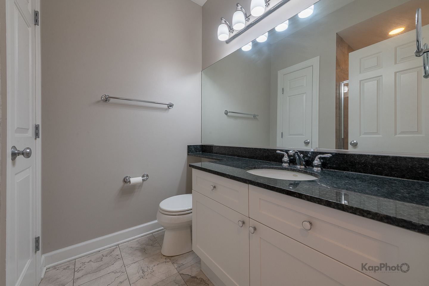 3454 N Ashland Avenue Unit: 4S