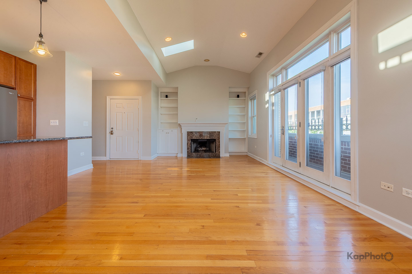 3454 N Ashland Avenue Unit: 4S