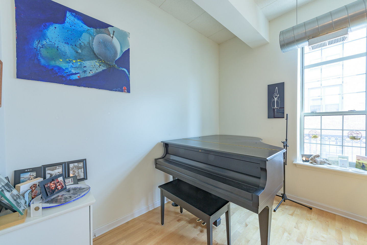 1919 S Michigan Avenue Unit: 412