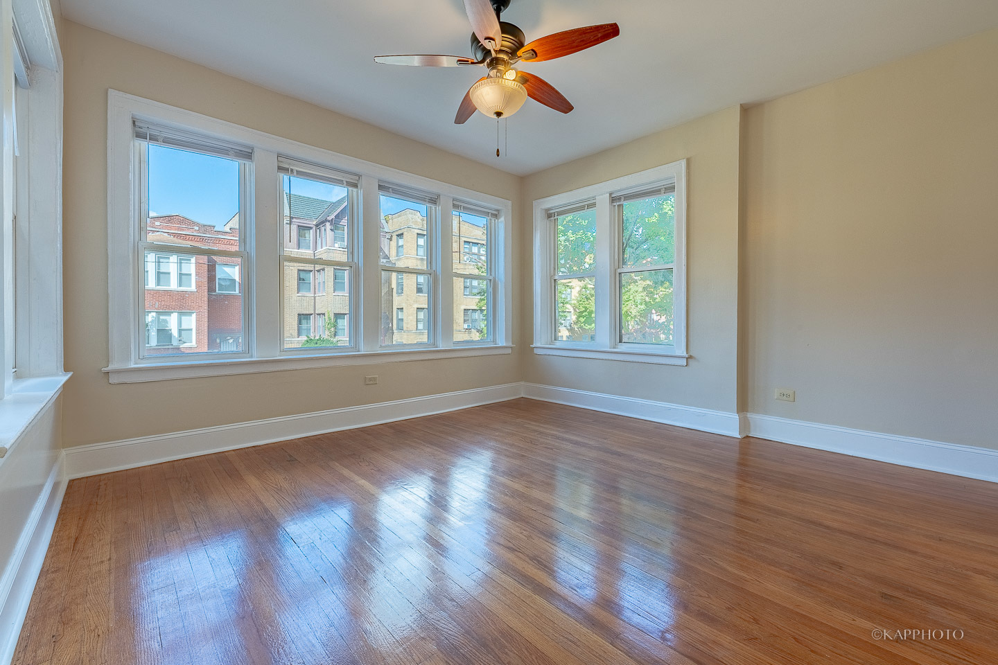 6819 S Ridgeland Avenue Unit: 1