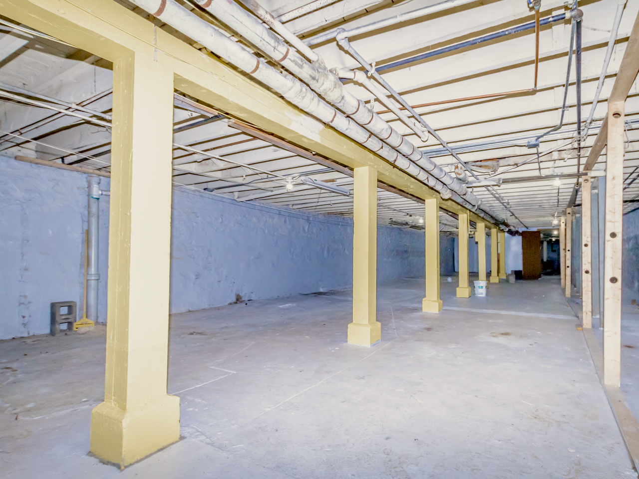 11146 S Michigan Avenue