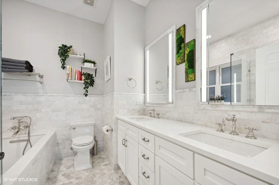 3238 N Kenmore Avenue Unit: 3