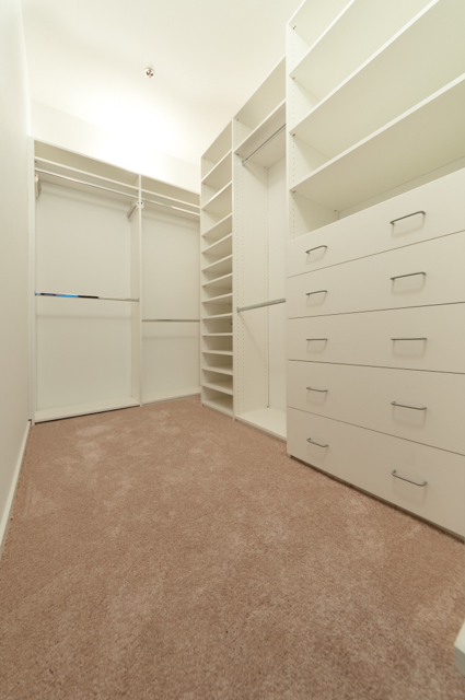 130 S Canal Street Unit: 614