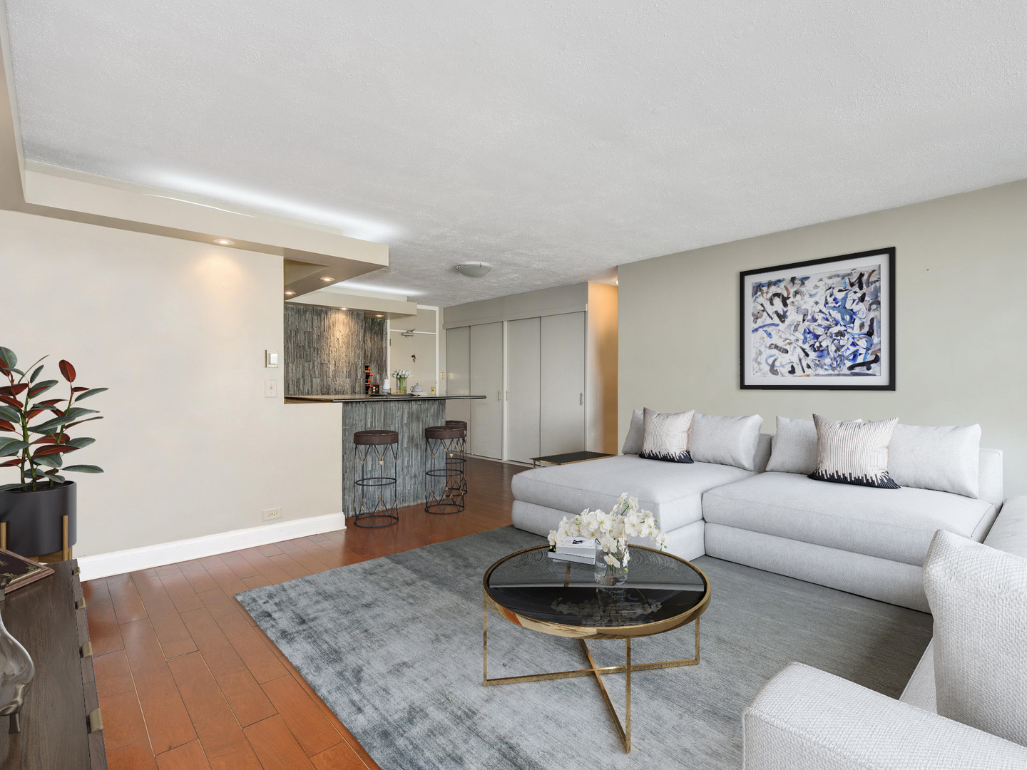 1000 N Lake Shore Drive Unit: 1604