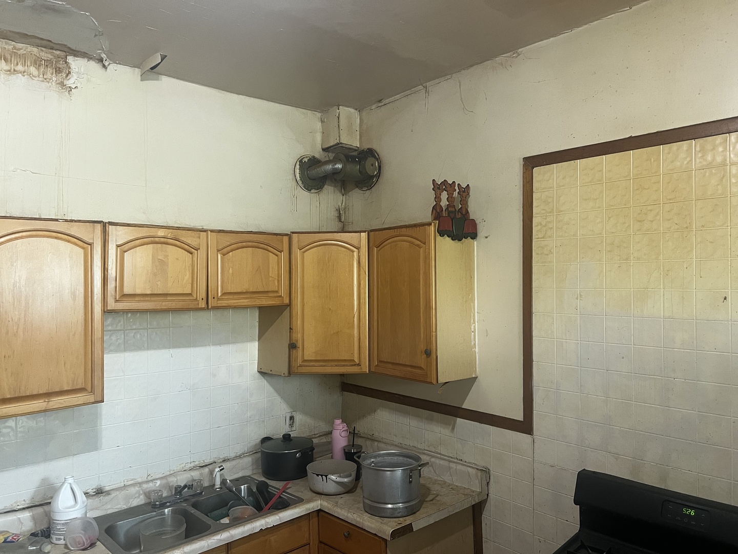 1506 N Rockwell Street