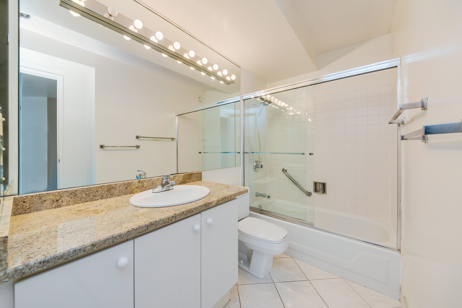 195 N Harbor Drive Unit: 4405