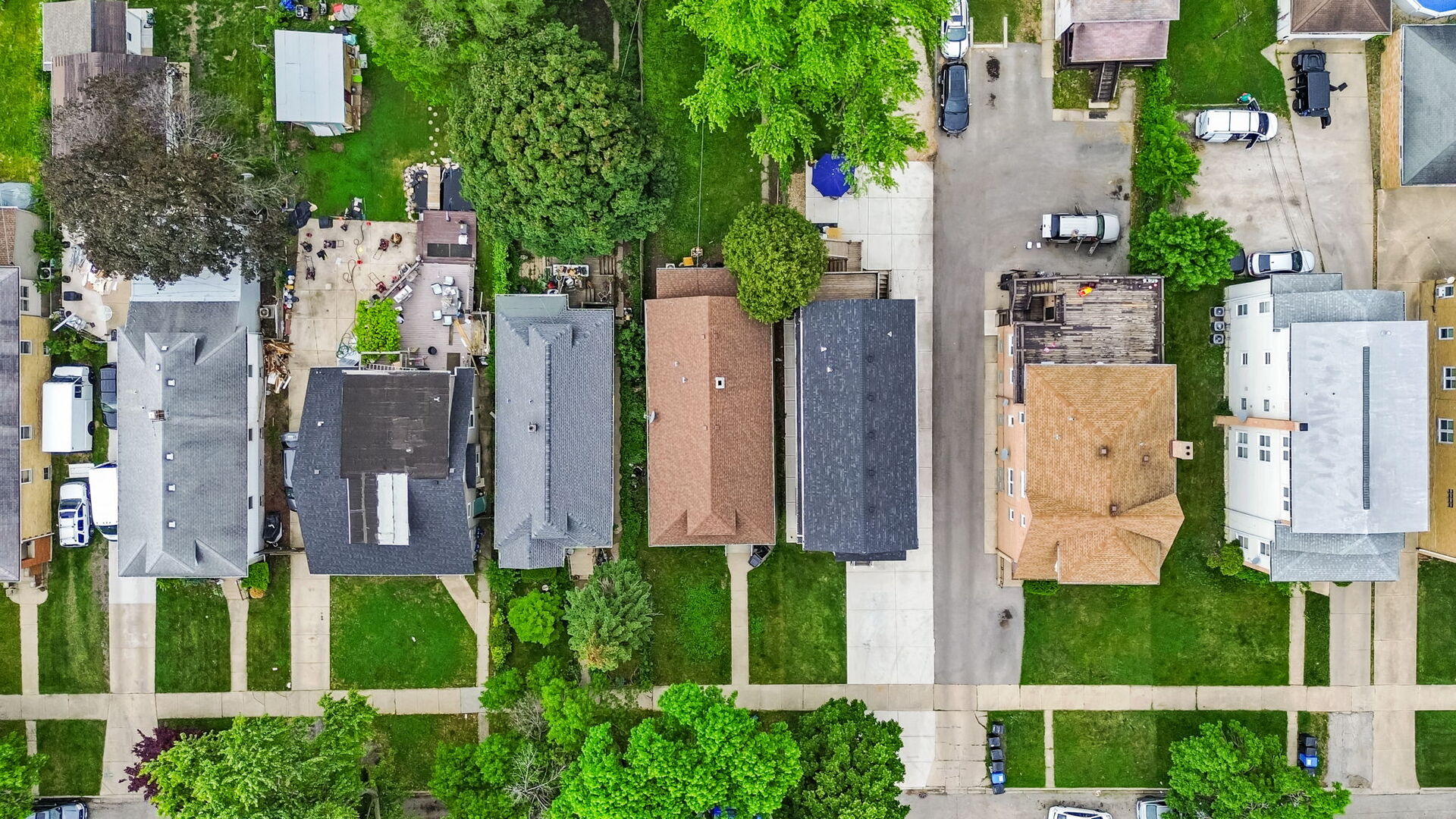 2724 N Newland Avenue