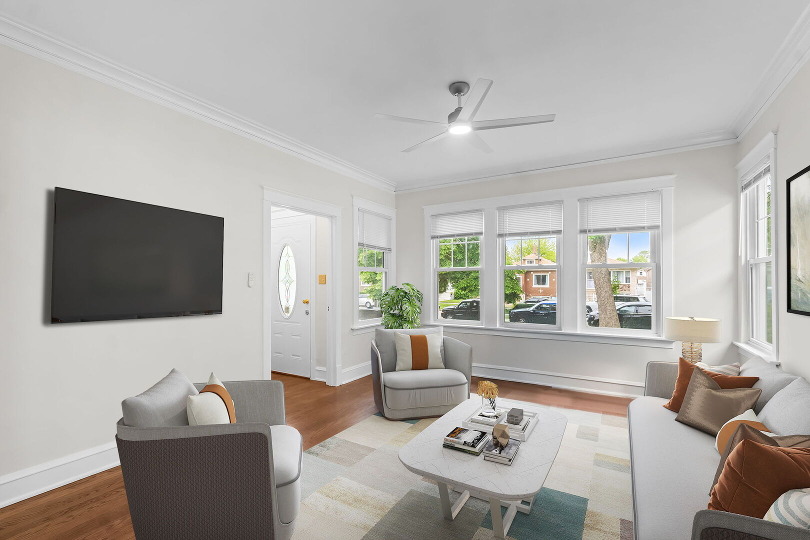 2724 N Newland Avenue