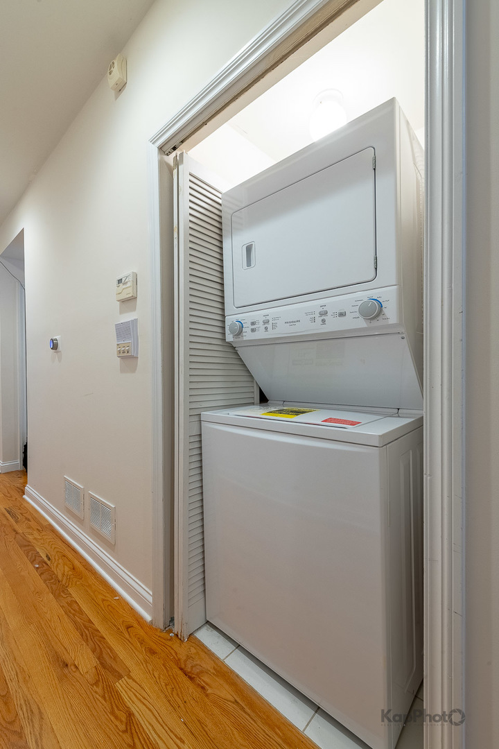 1302 W Fillmore Street Unit: 3