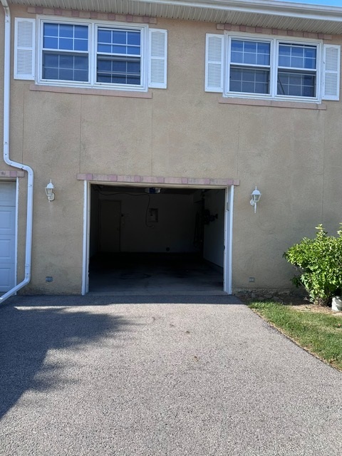 1186 Greenwood Circle