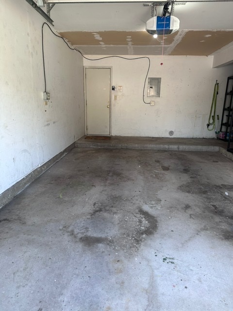 1186 Greenwood Circle