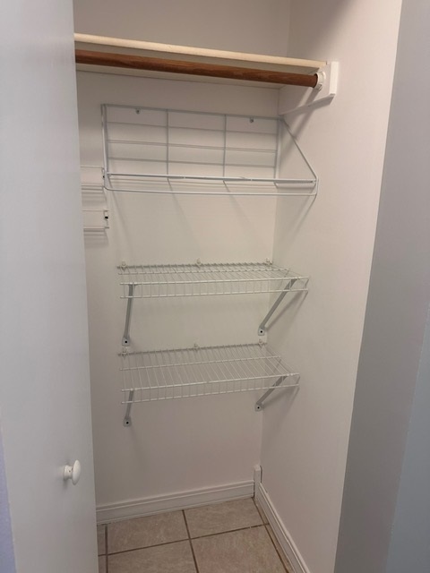 1186 Greenwood Circle