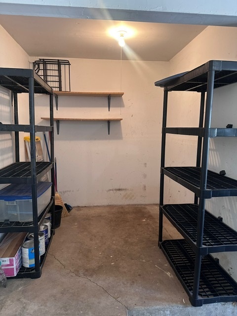 1186 Greenwood Circle