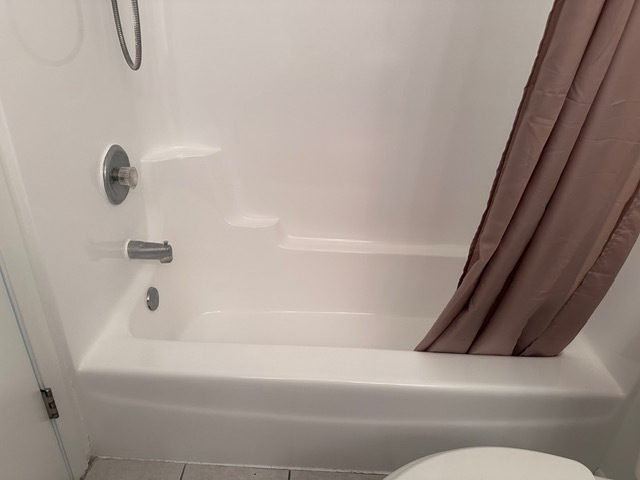 1186 Greenwood Circle