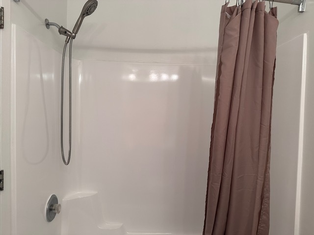 1186 Greenwood Circle