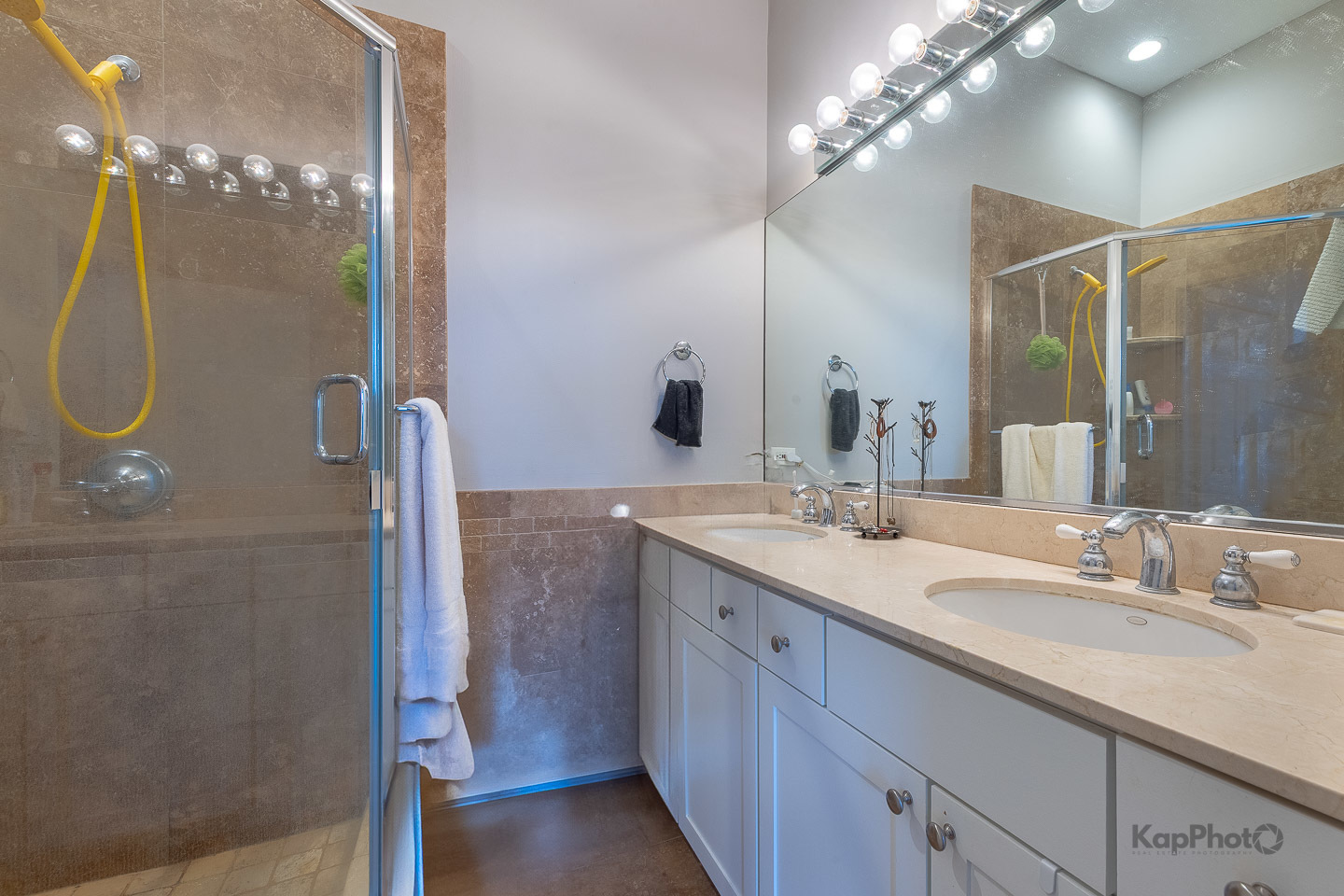 1942 W Armitage Avenue Unit: 3