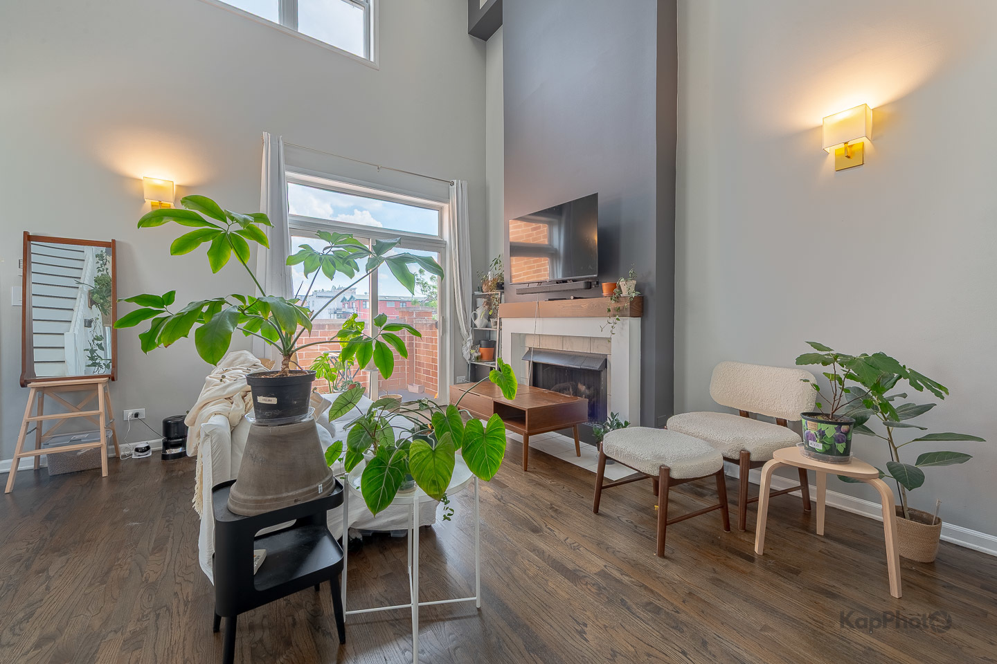 1942 W Armitage Avenue Unit: 3