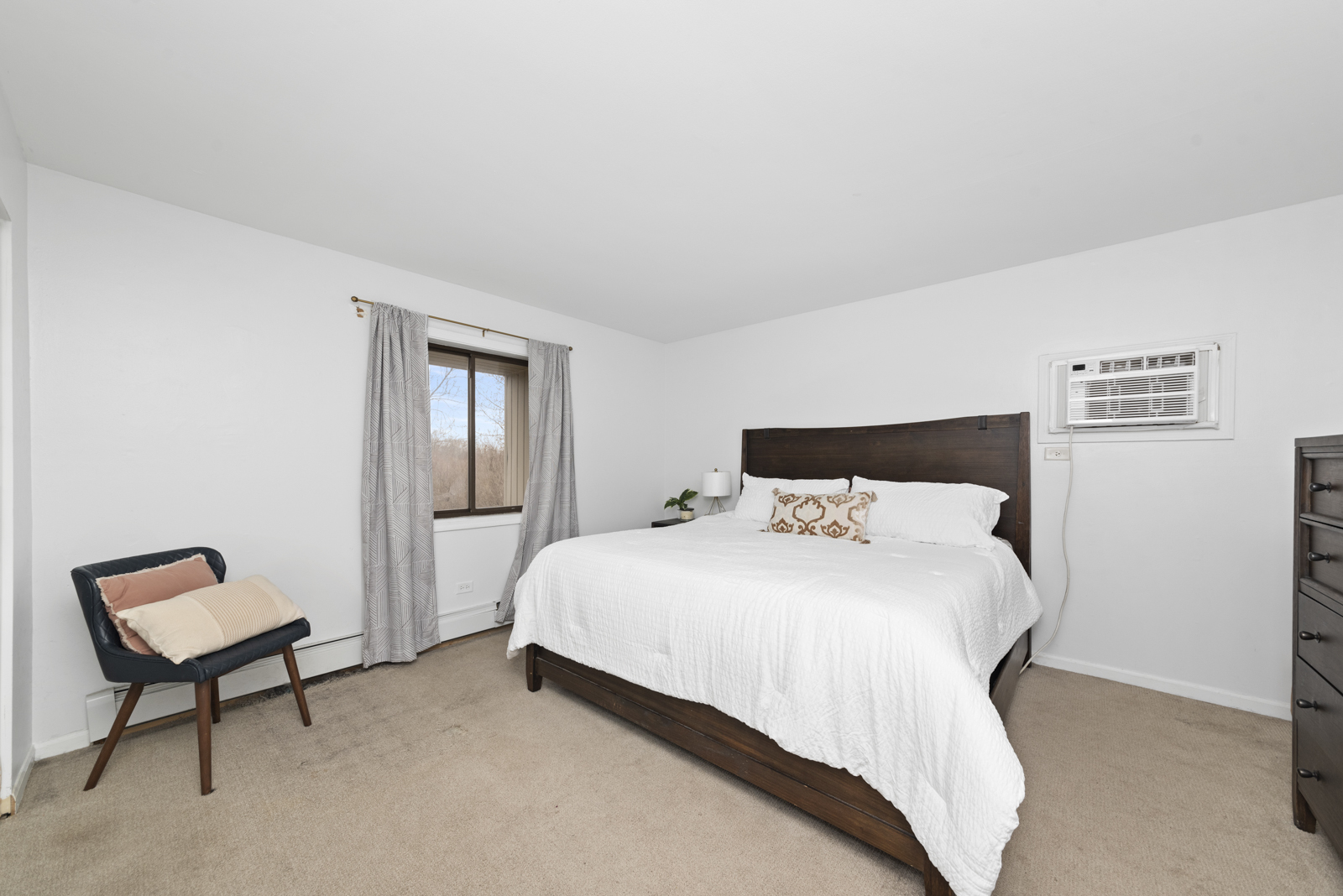 124 E Bailey Road Unit: J