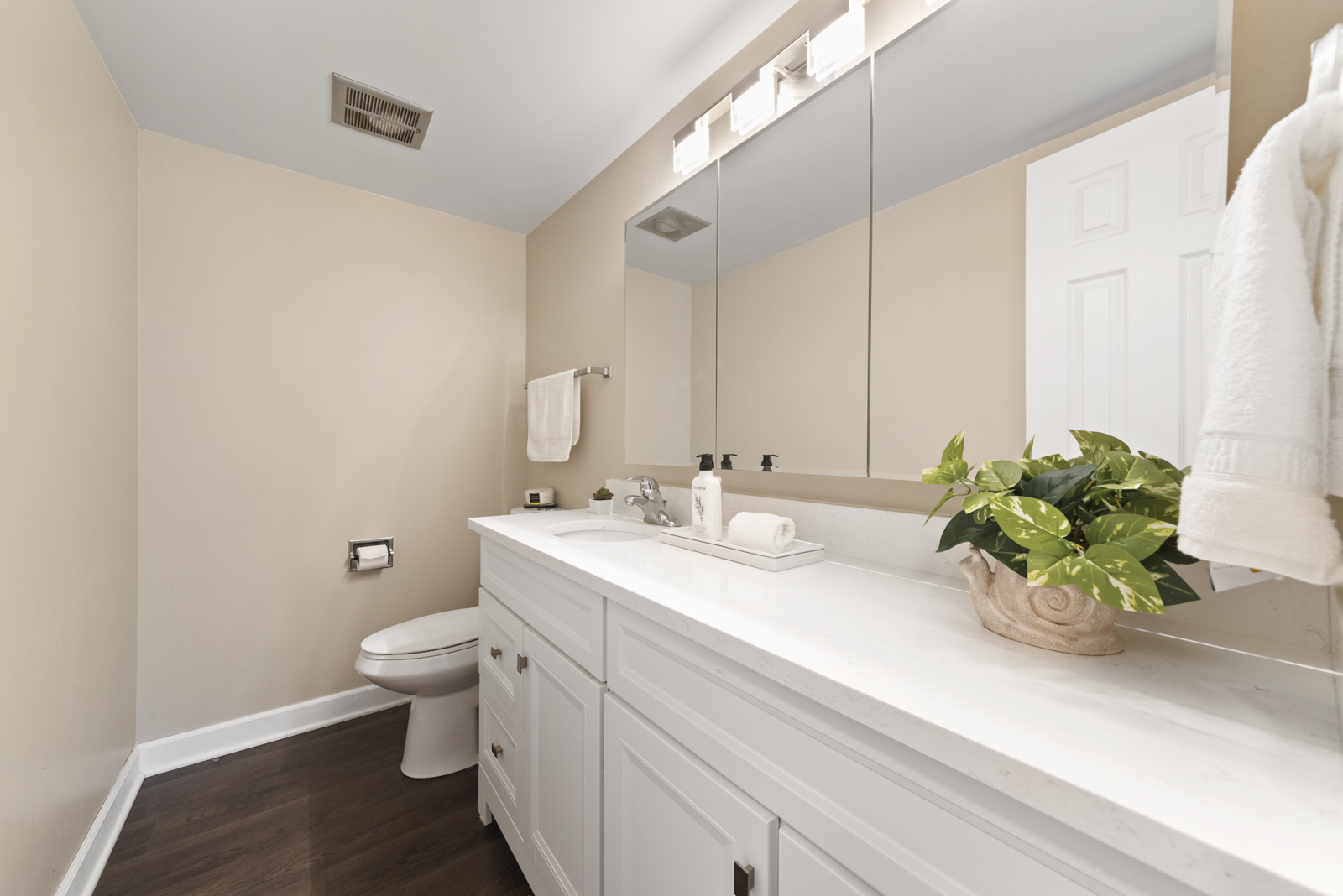 124 E Bailey Road Unit: J