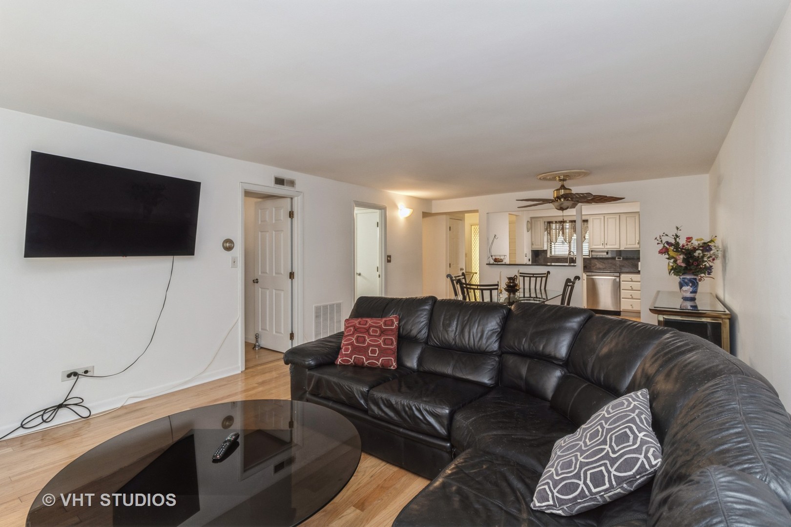 6229 N Niagara Avenue Unit: 209