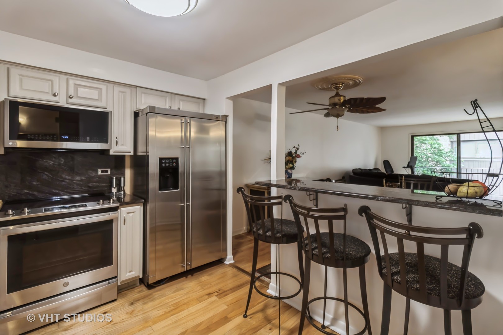 6229 N Niagara Avenue Unit: 209