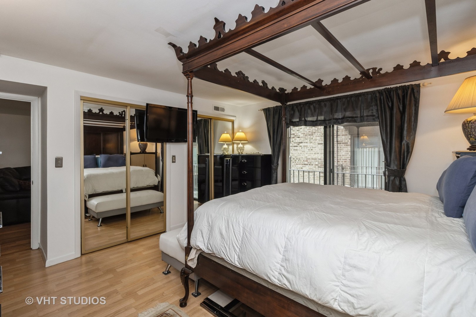 6229 N Niagara Avenue Unit: 209