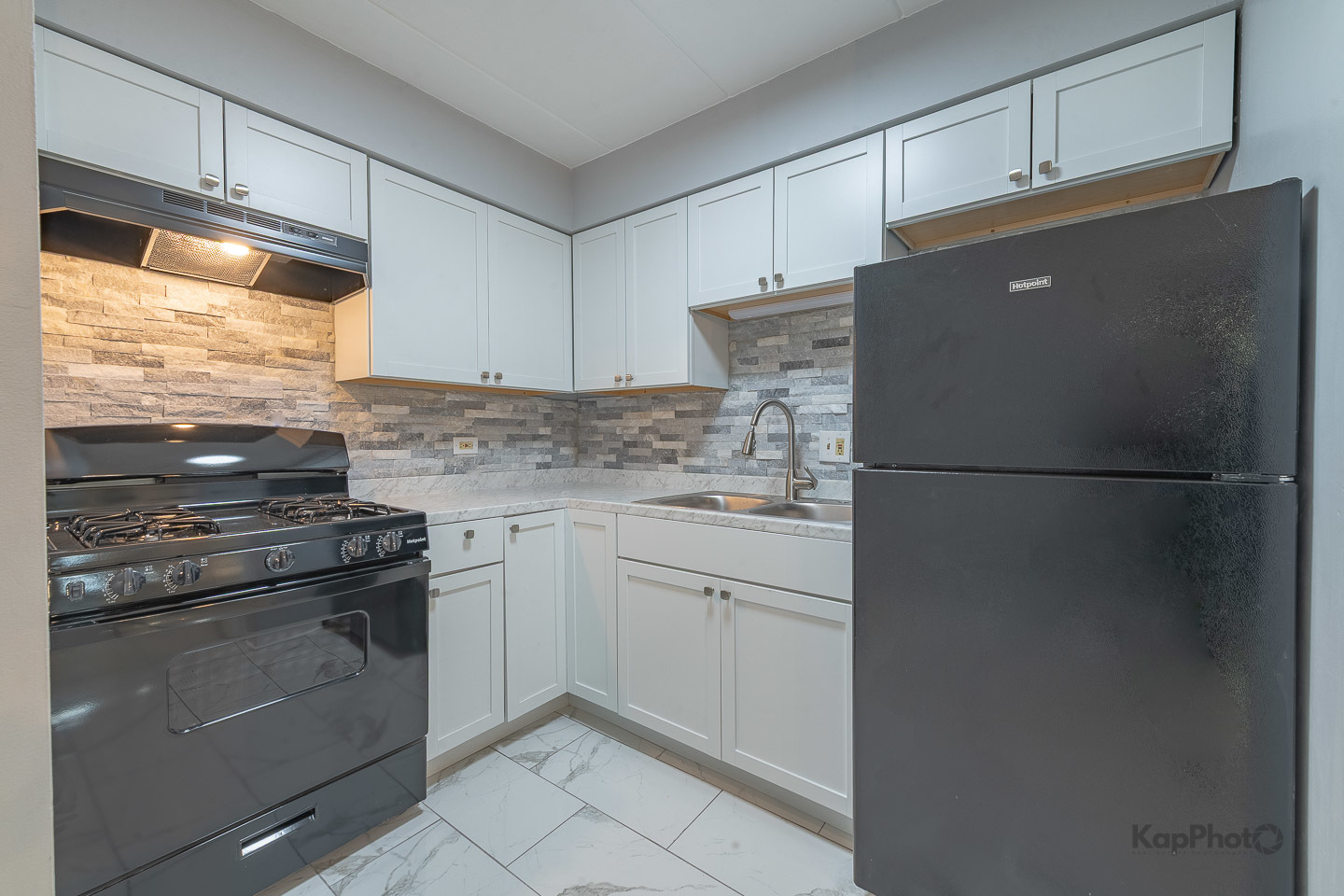 669 Chappel Avenue Unit: 1A