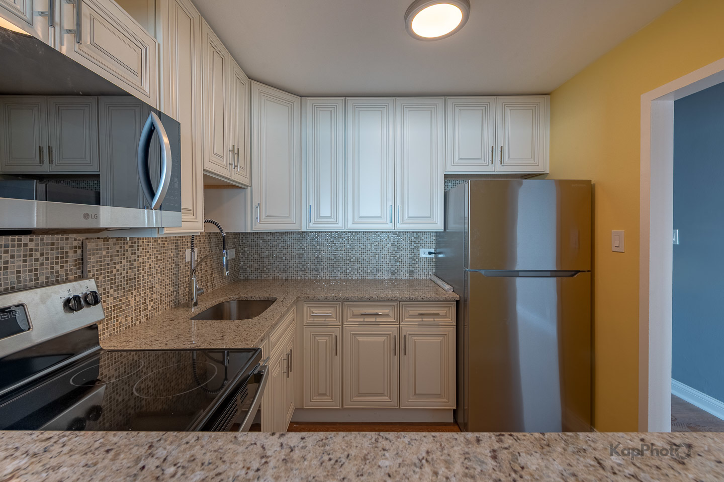 7337 S South Shore Drive Unit: 609
