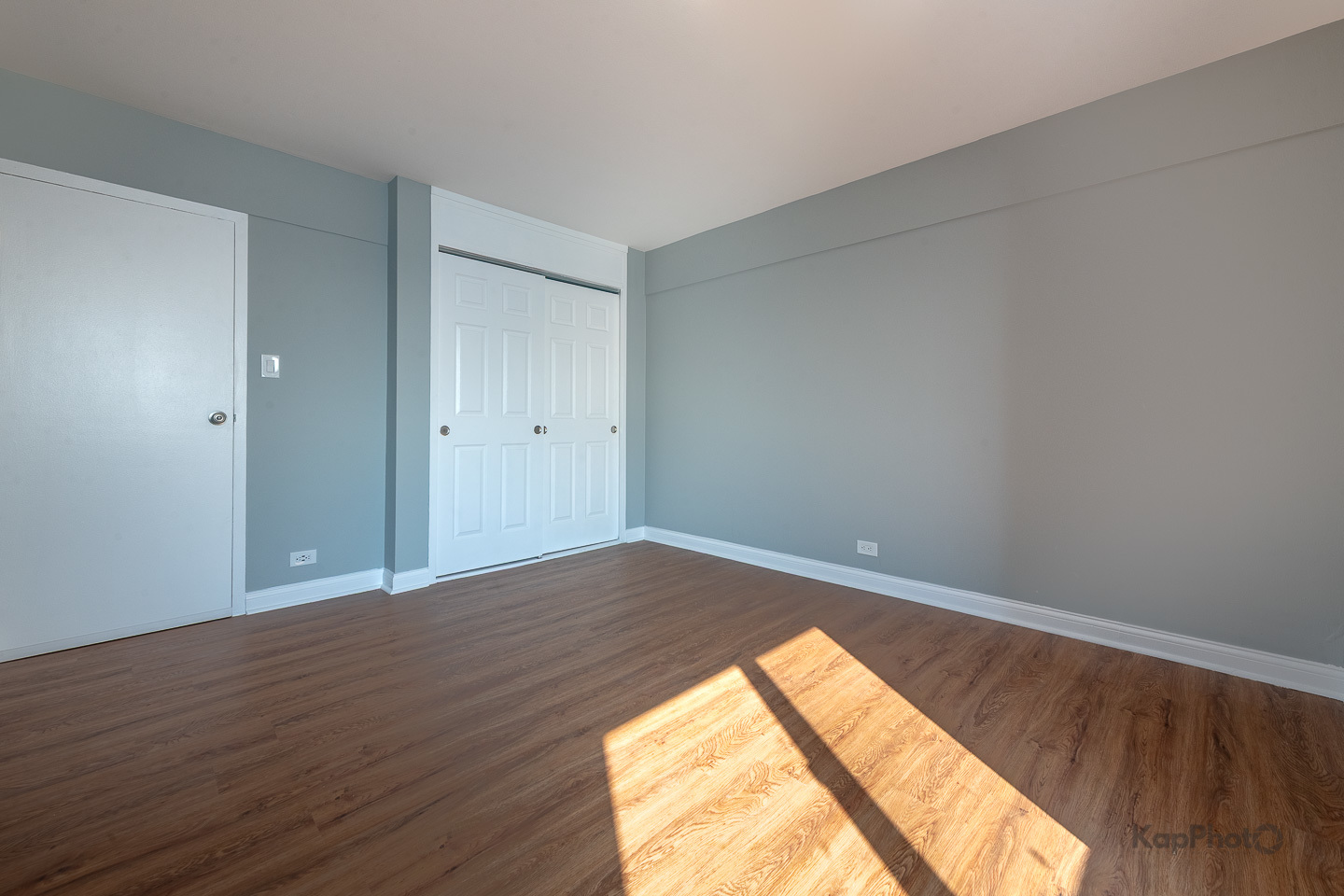 7337 S South Shore Drive Unit: 609
