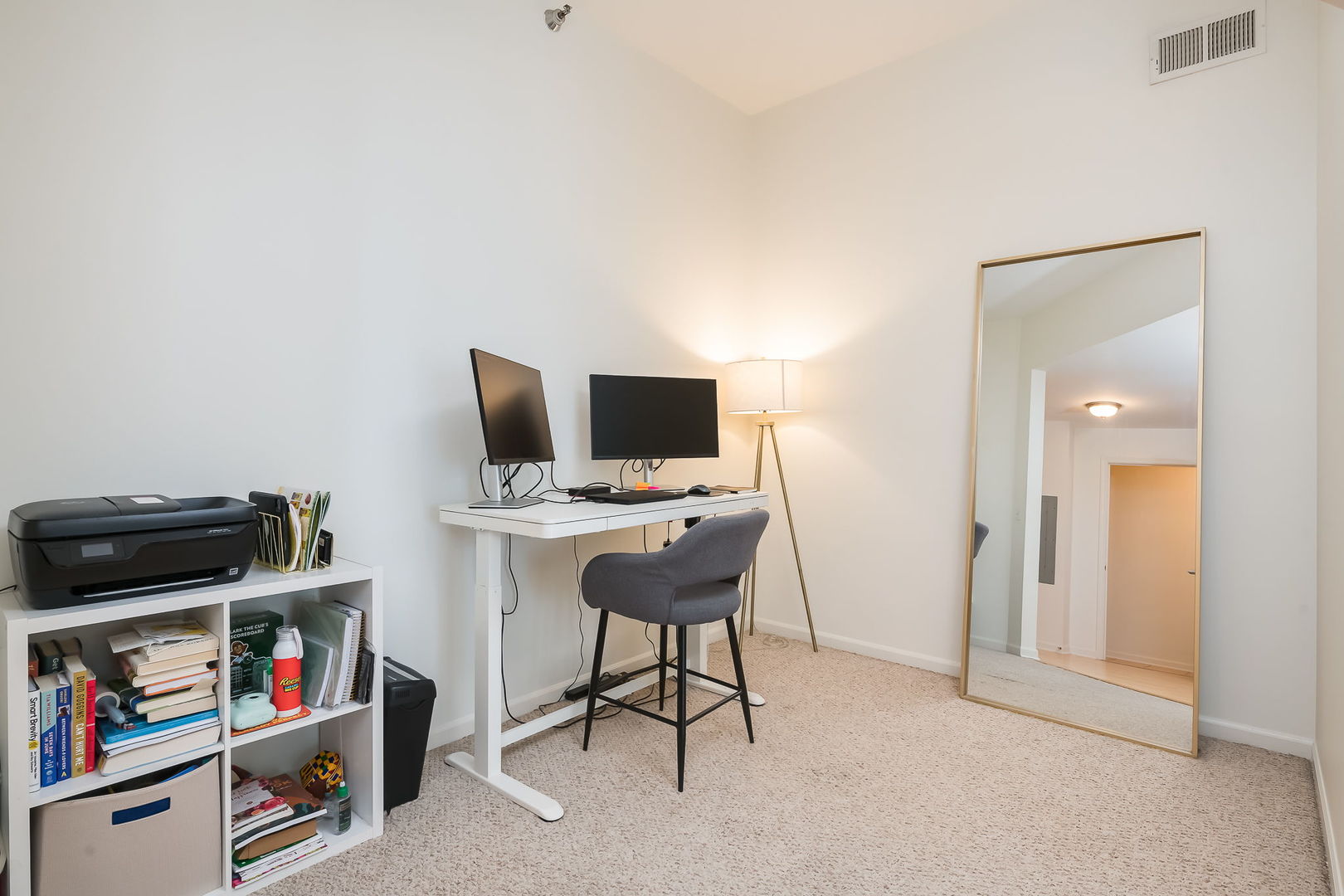 1250 S Indiana Avenue Unit: 1204