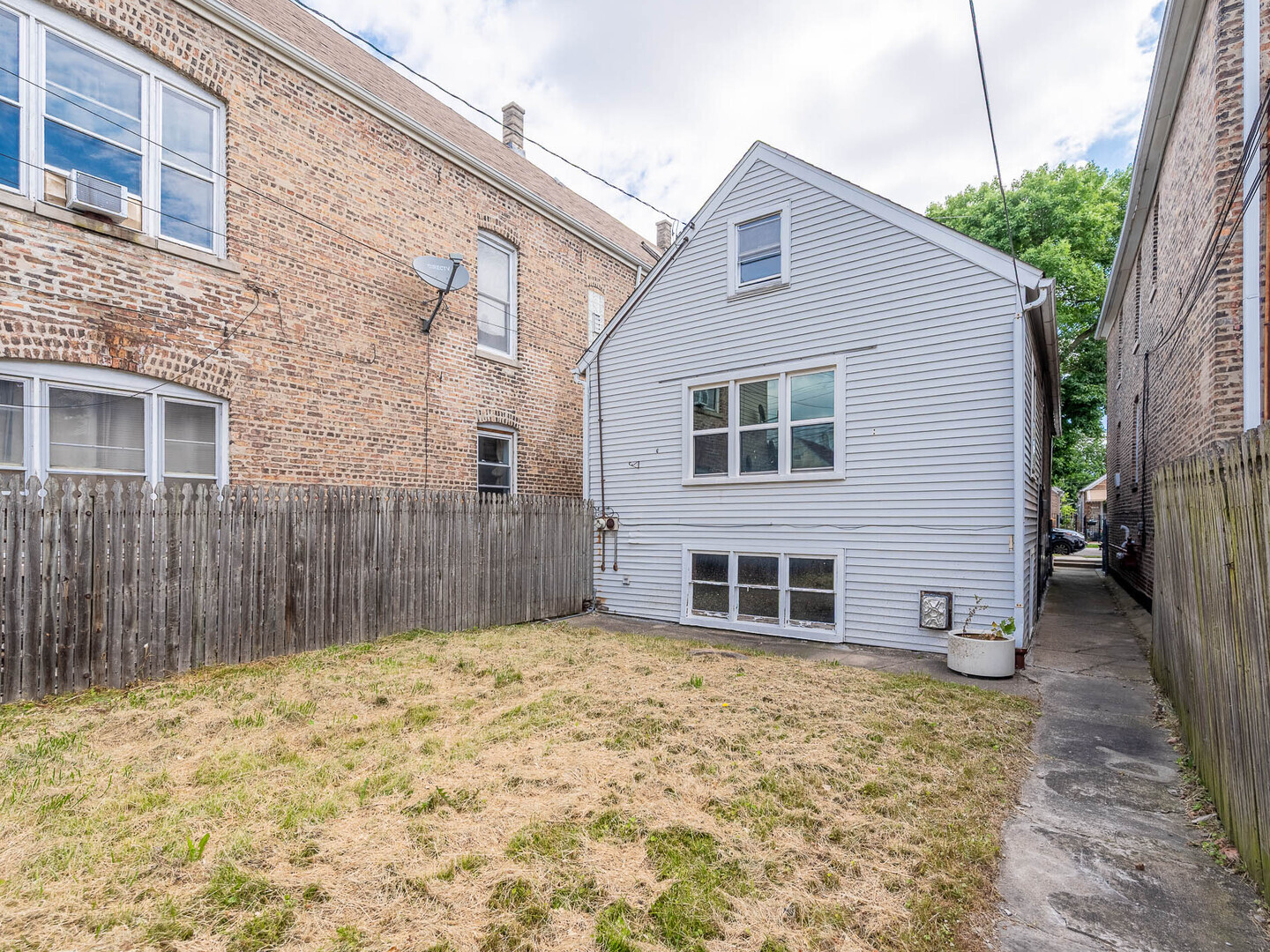 3730 S Wolcott Avenue