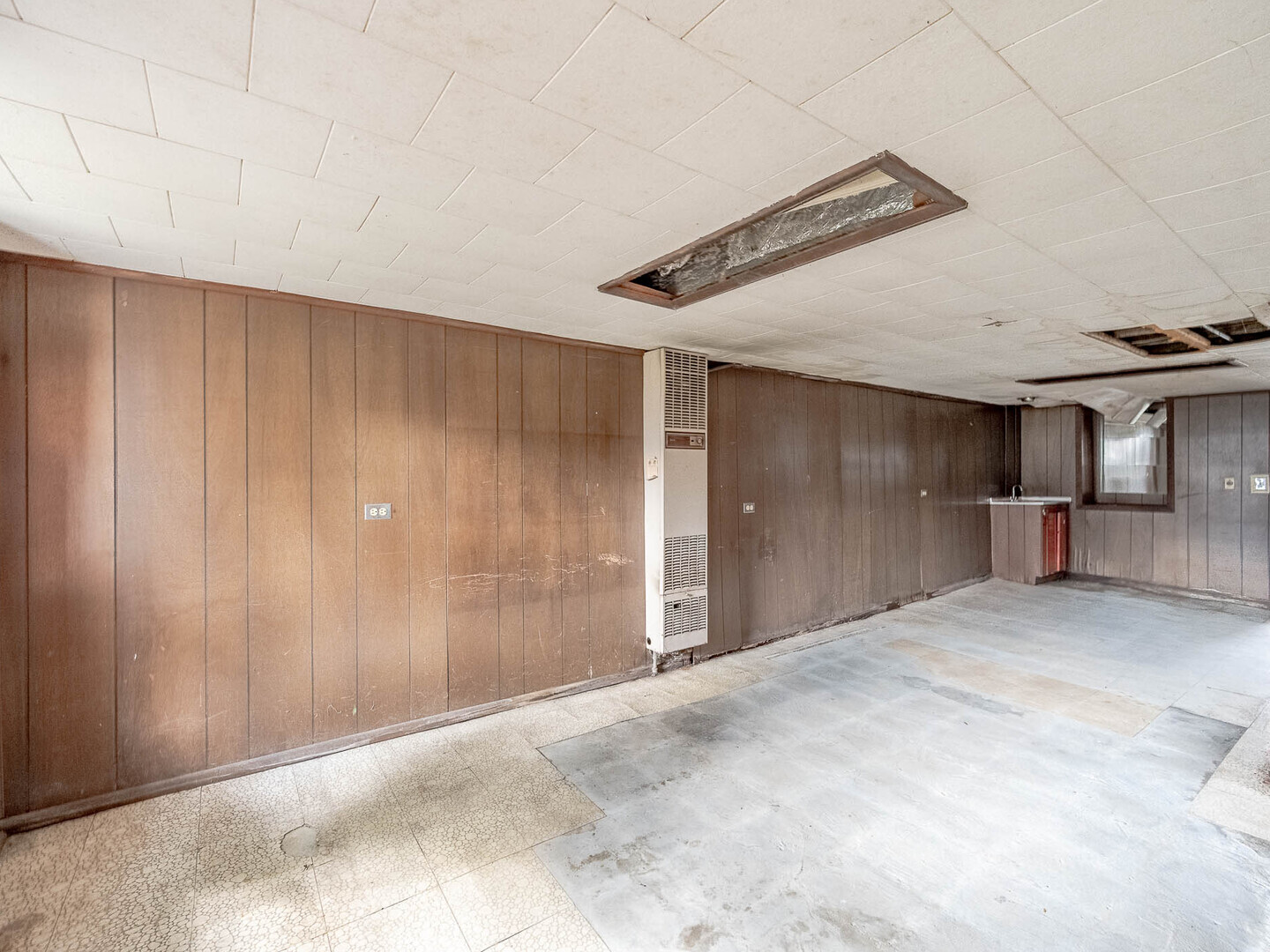 3730 S Wolcott Avenue