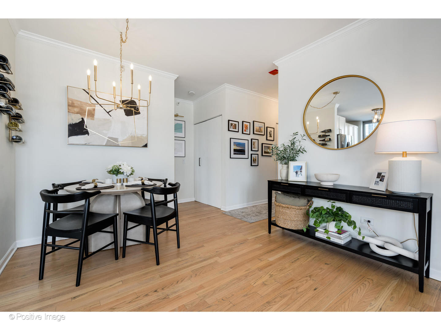 600 N Dearborn Street Unit: 701