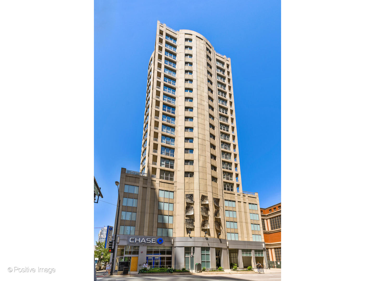 600 N Dearborn Street Unit: 701