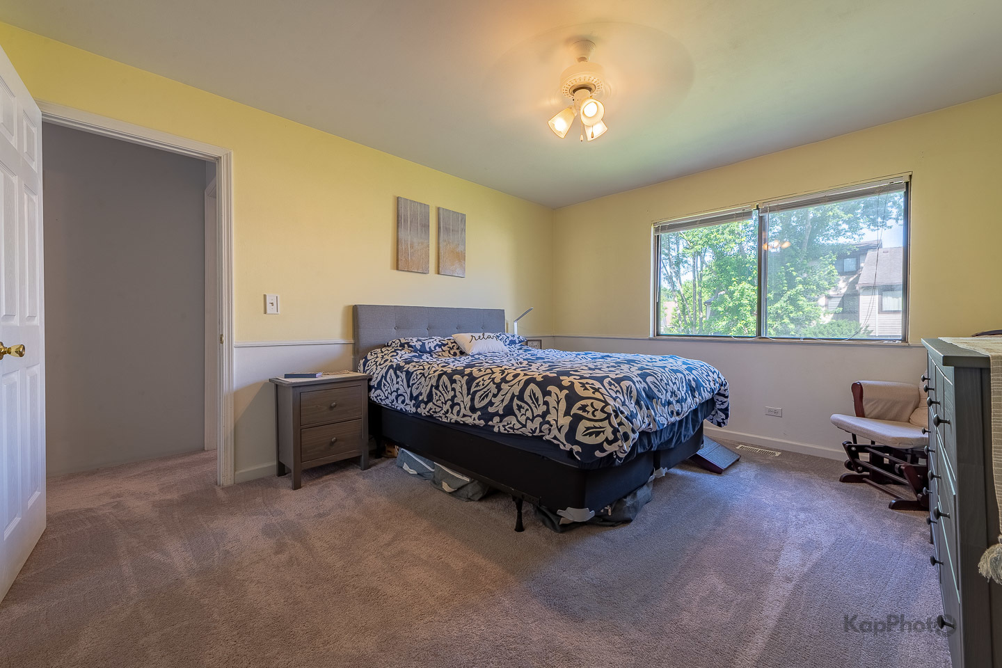 29W400 Thornwood Lane