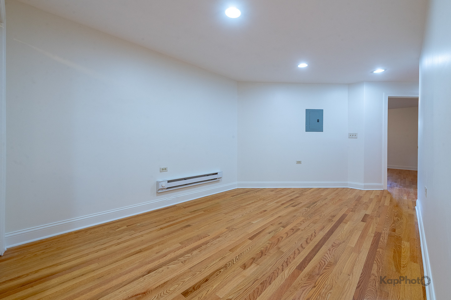 2318 S Central Park Avenue Unit: 101