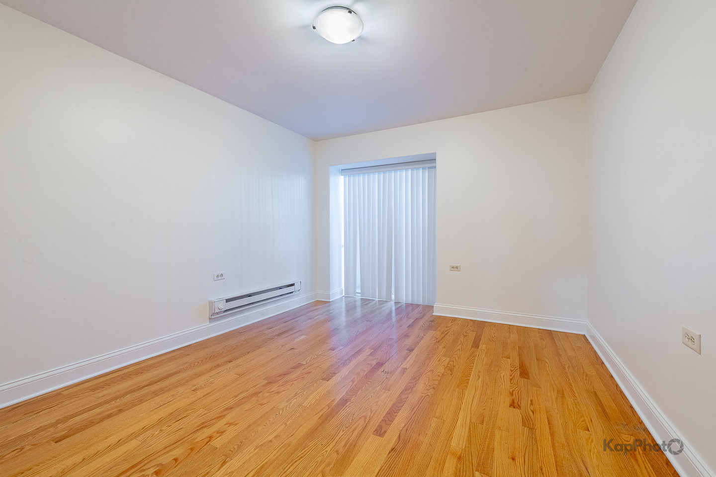 2318 S Central Park Avenue Unit: 101