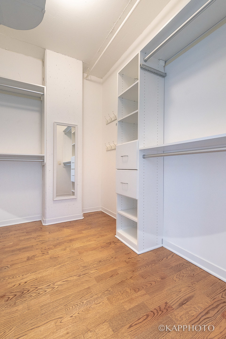 909 W Washington Boulevard Unit: 810