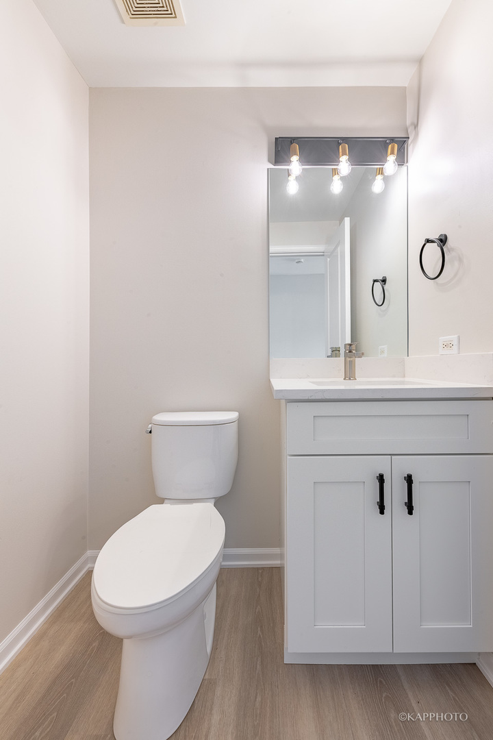 901 S Racine Avenue Unit: C