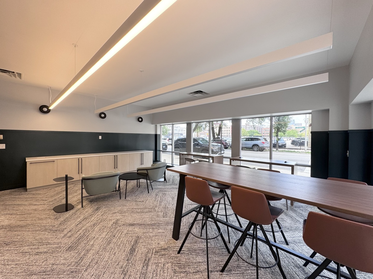 933 W Van Buren Street Unit: 424