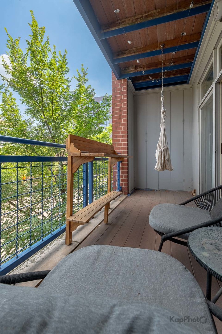 1151 W Washington Boulevard Unit: 122