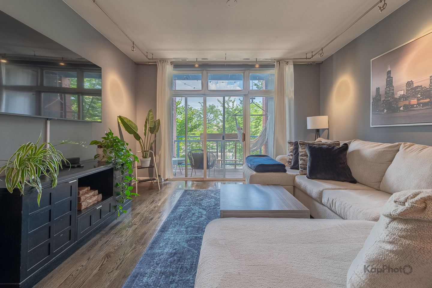 1151 W Washington Boulevard Unit: 122