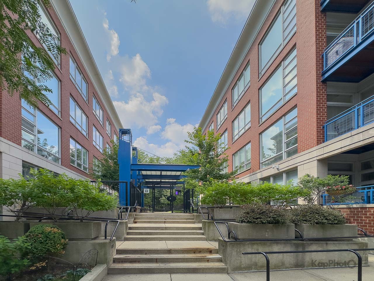 1151 W Washington Boulevard Unit: 122
