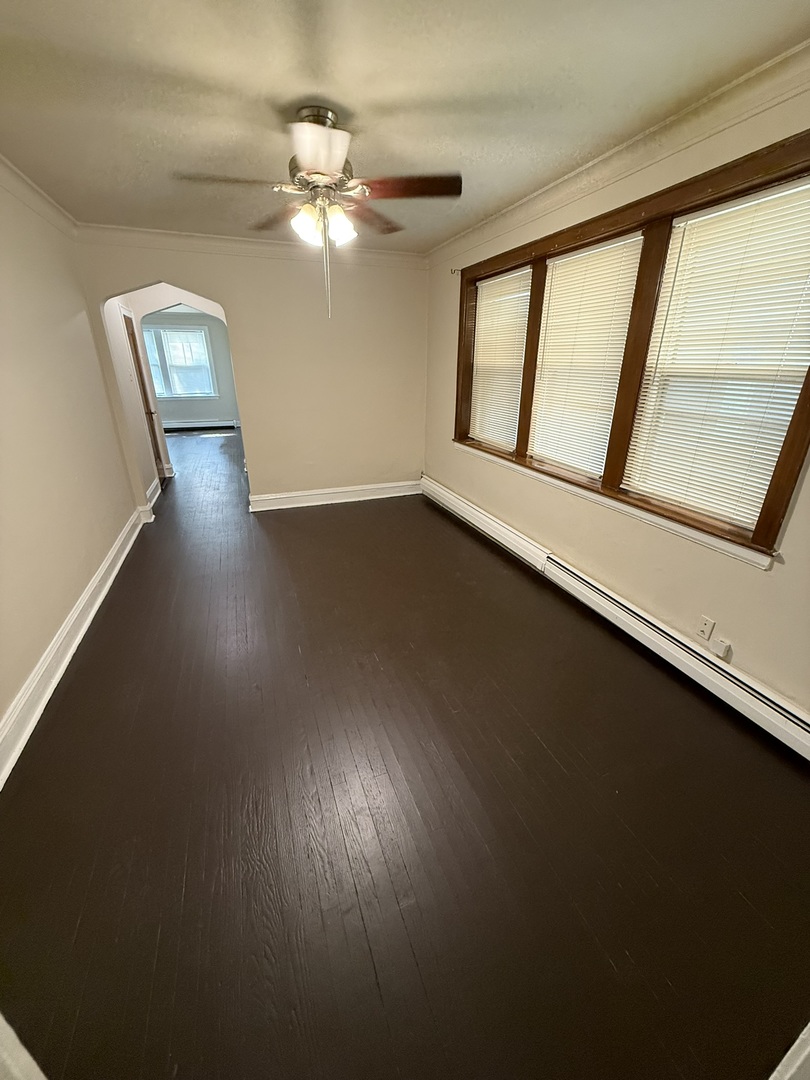 5709 N Spaulding Avenue